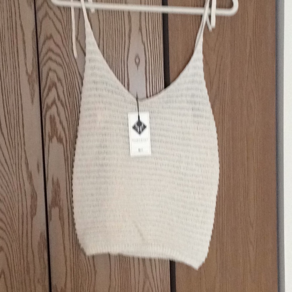 Women’s knit top